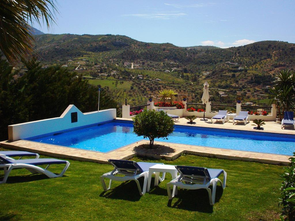 Hotel Cortijo De Salia Alcaucín エクステリア 写真