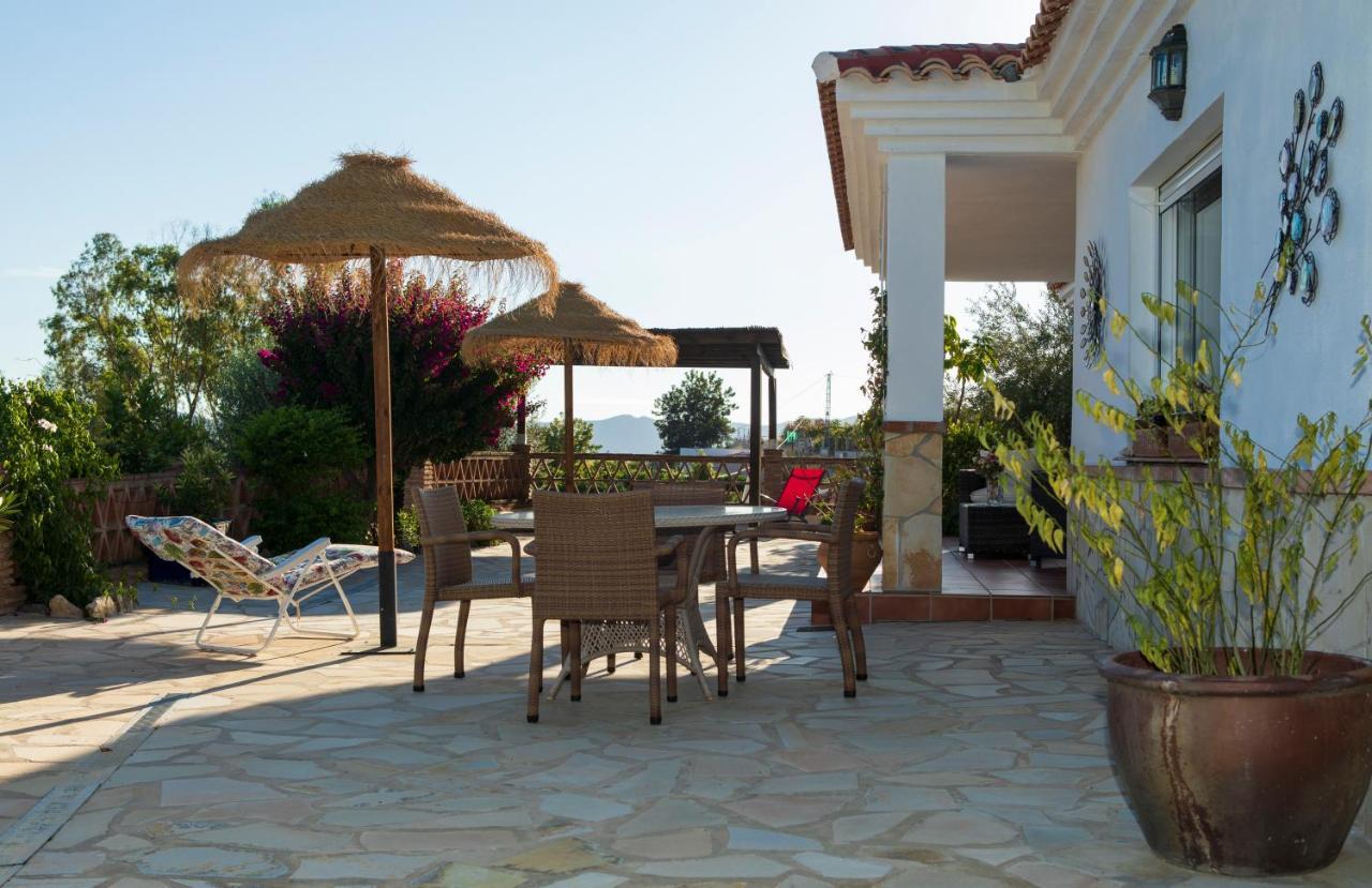 Hotel Cortijo De Salia Alcaucín 部屋 写真