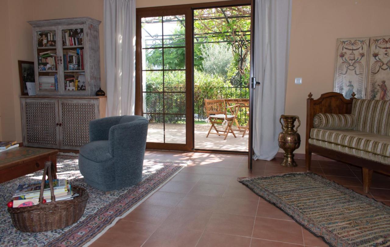 Hotel Cortijo De Salia Alcaucín エクステリア 写真