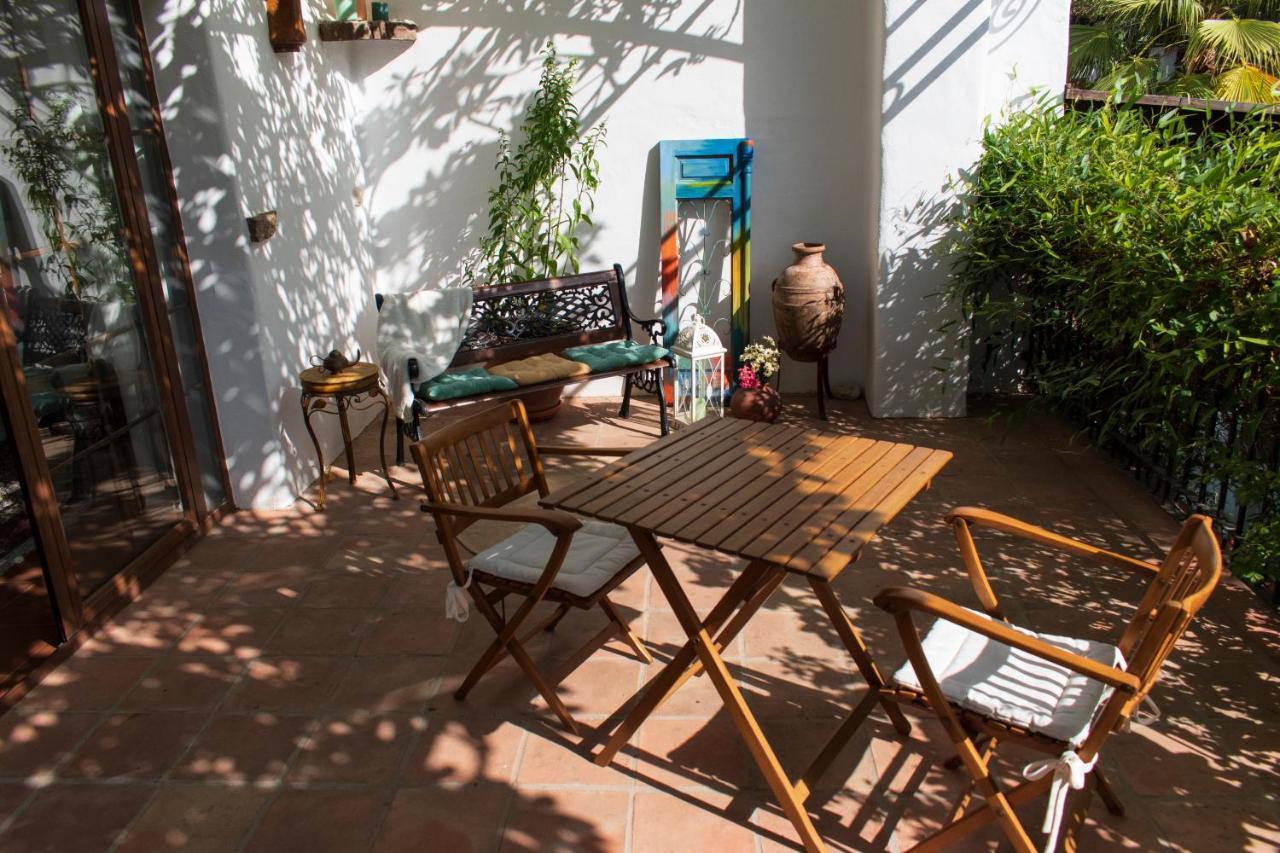 Hotel Cortijo De Salia Alcaucín エクステリア 写真
