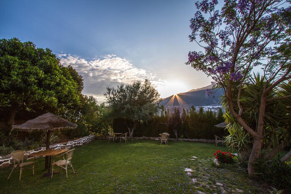 Hotel Cortijo De Salia Alcaucín エクステリア 写真